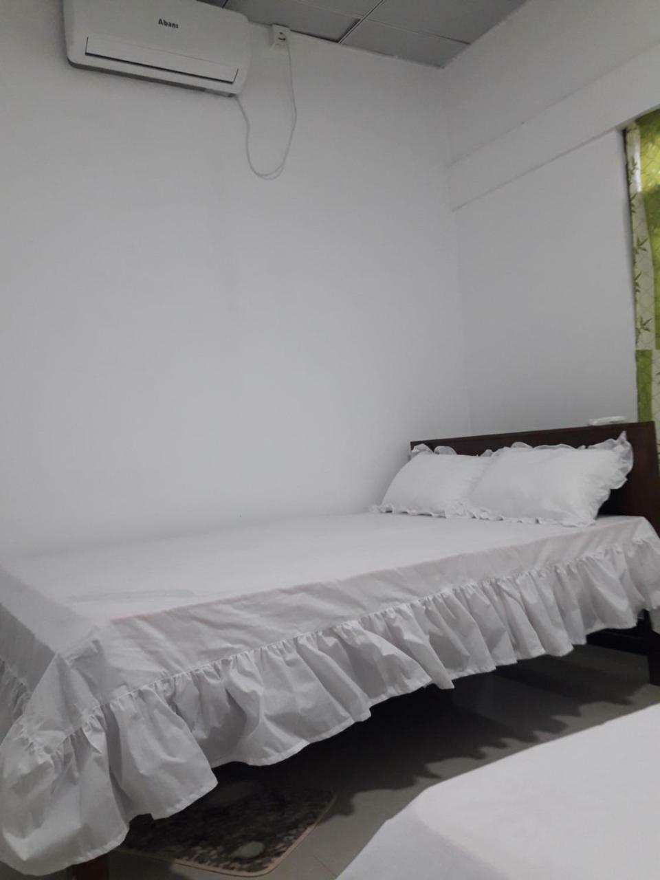 Gimanhala Cottage & Cookary Class Anuradhapura Phòng bức ảnh